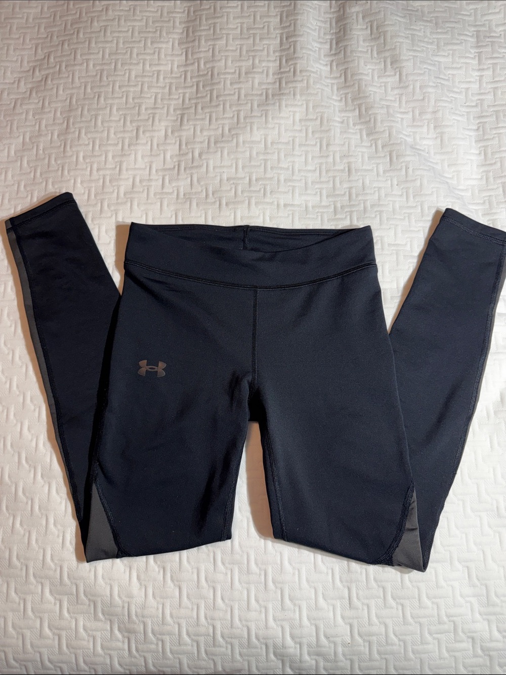 Under Armour Black Girls' Athletic Leggings Size M youth
